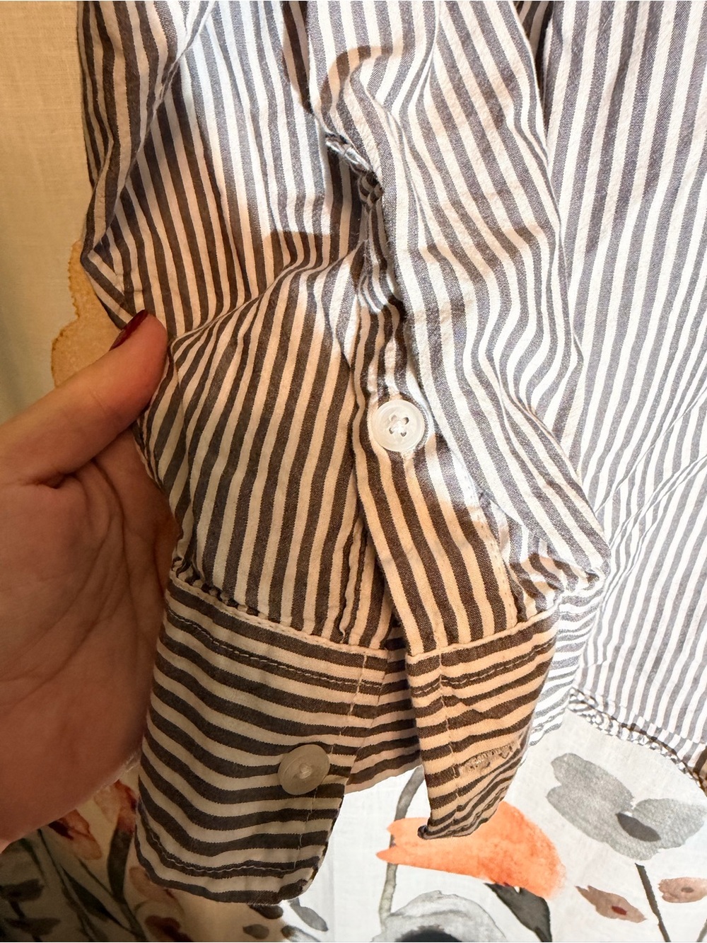 SO The Favorite Button-Down Striped Shirt – Women’s Size XL - Picture 5 of 9